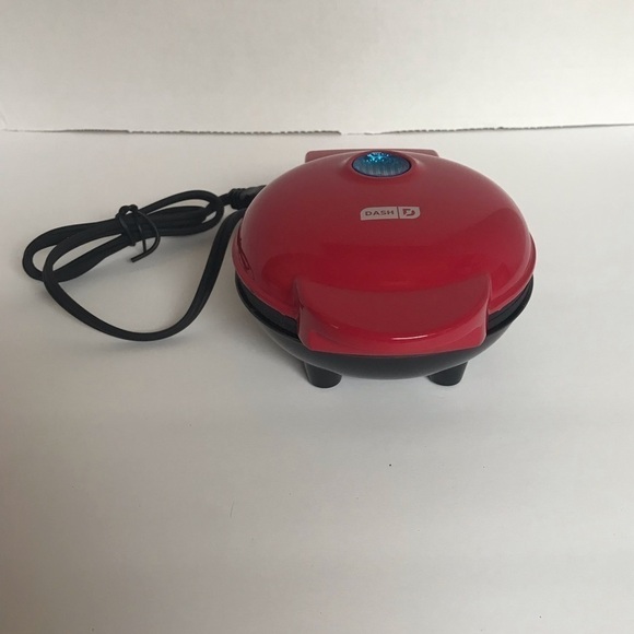 Nwt - Dash, Red Mini Maker Grill. 4” Cooking Surface, Non-Stick, 350 Watts. - Picture 7 of 12